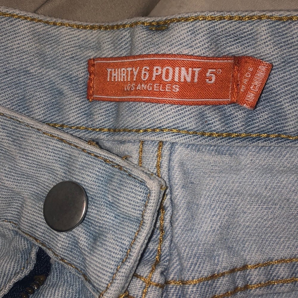 Mini skirt - Picture 4 of 4